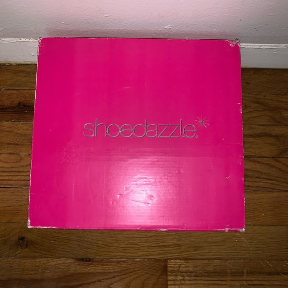 Women boots - Picture 1 of 7